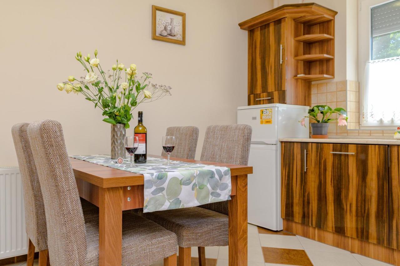 Appartement Illés I. *